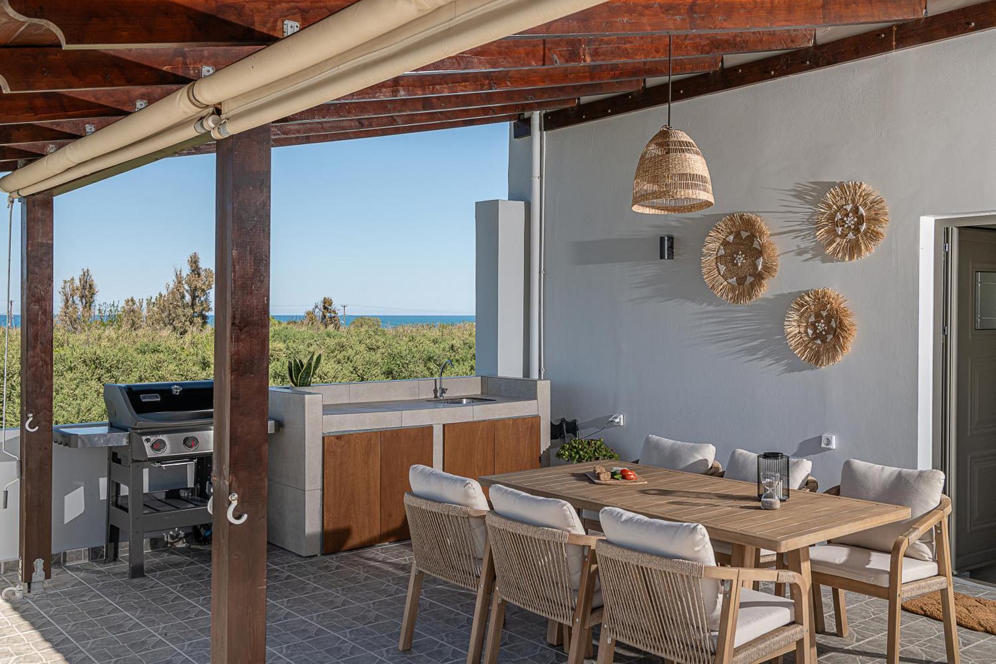 Sol Luxury Apartment - Close To The Beach With A Private Mini Pool 하니아 외부 사진